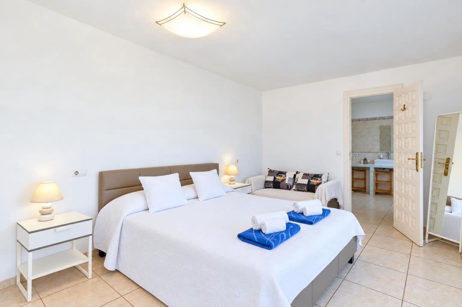 Chalet de 4 habitaciones en Javea / Xàbia en alquiler vacacional con piscina garaje - 612 € (Ref: 3713012)