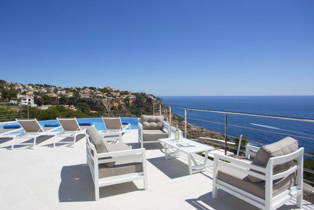 4 quarto Moradia para arrendamento para férias em Javea / Xabia com piscina Garagem - 2 831 € (Ref: 3713016)