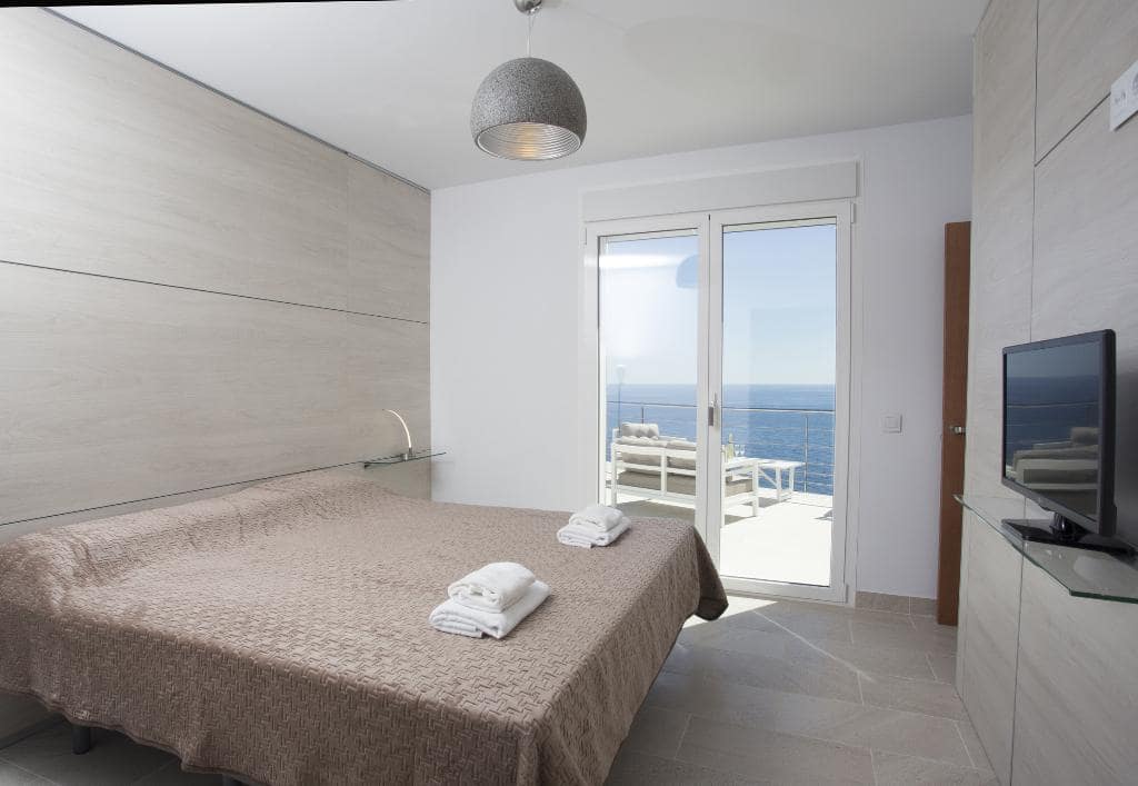 4 quarto Moradia para arrendamento para férias em Javea / Xabia com piscina Garagem - 2 831 € (Ref: 3713016)