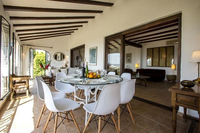 4 slaapkamer Villa voor vakantieverhuur in Puerto, Javea / Xàbia met zwembad garage - € 1.077 (Ref: 3713030)