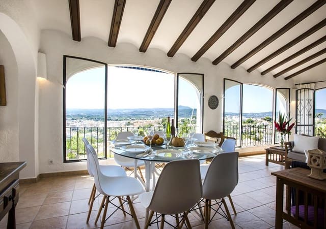 4 slaapkamer Villa voor vakantieverhuur in Puerto, Javea / Xàbia met zwembad garage - € 1.077 (Ref: 3713030)