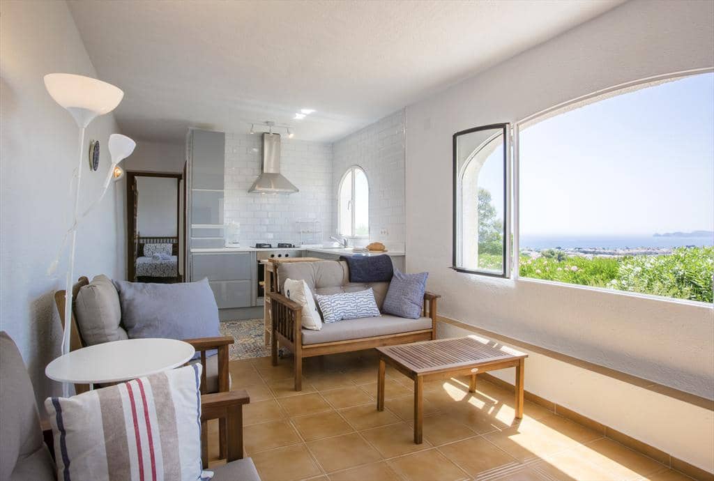 4 slaapkamer Villa voor vakantieverhuur in Javea / Xabia met zwembad garage - € 1.077 (Ref: 3713030)