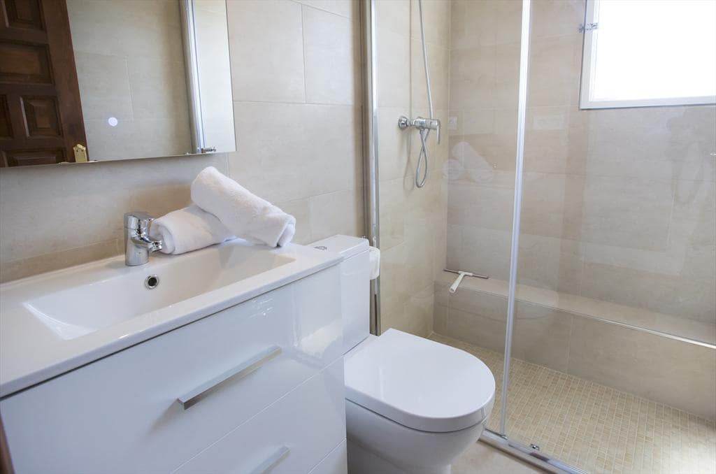 4 slaapkamer Villa voor vakantieverhuur in Javea / Xabia met zwembad garage - € 1.077 (Ref: 3713030)