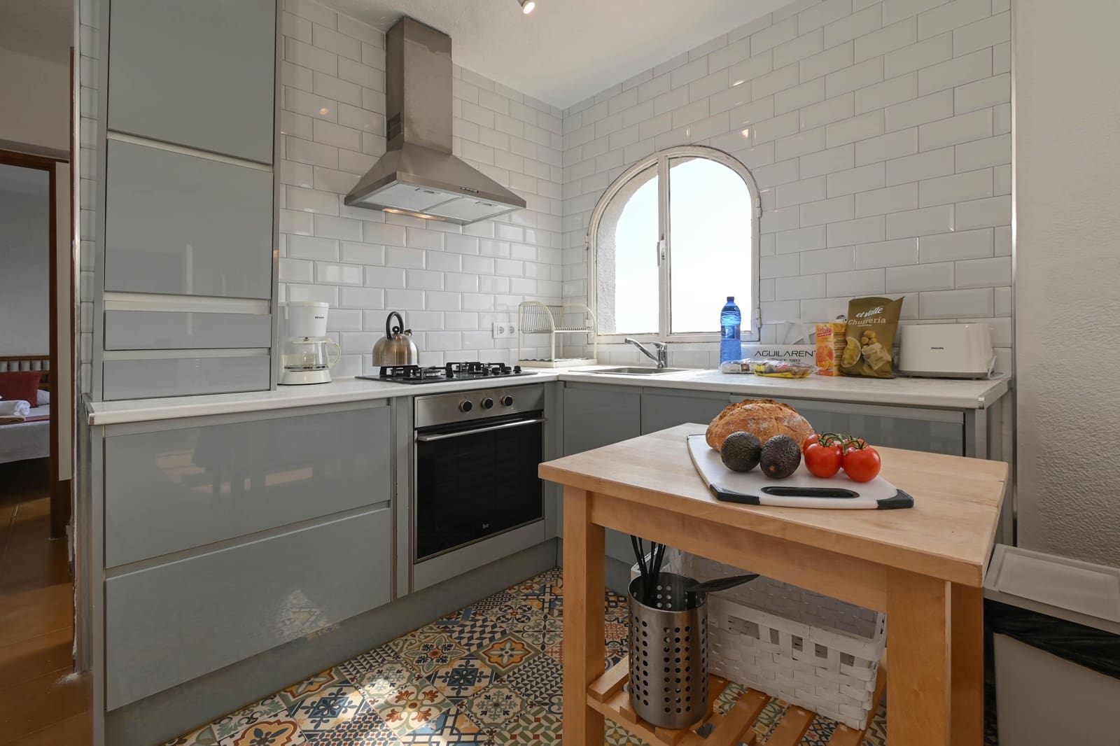 4 bedroom Villa for holiday rental in Javea / Xabia with pool garage - € 1,077 (Ref: 3713030)