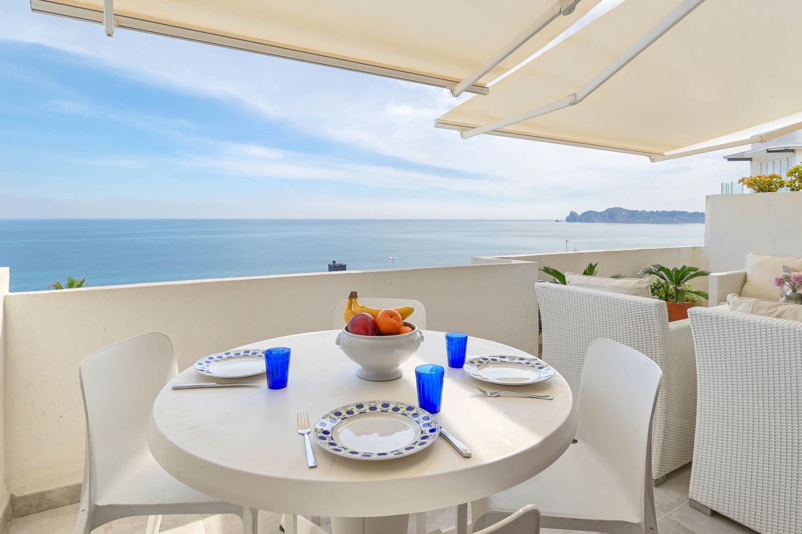 3 slaapkamer Appartement voor vakantieverhuur in Javea / Xabia met zwembad garage - € 483 (Ref: 3713037)