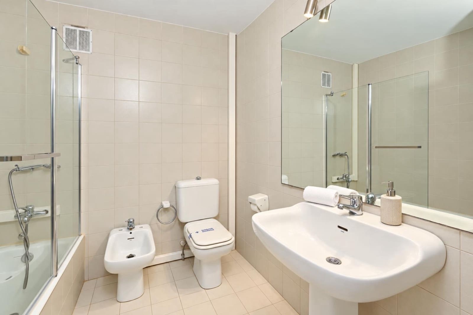 Appartement de 3 chambres de location de vacances à Javea / Xabia avec piscine garage - 545 € (Ref: 3713037)