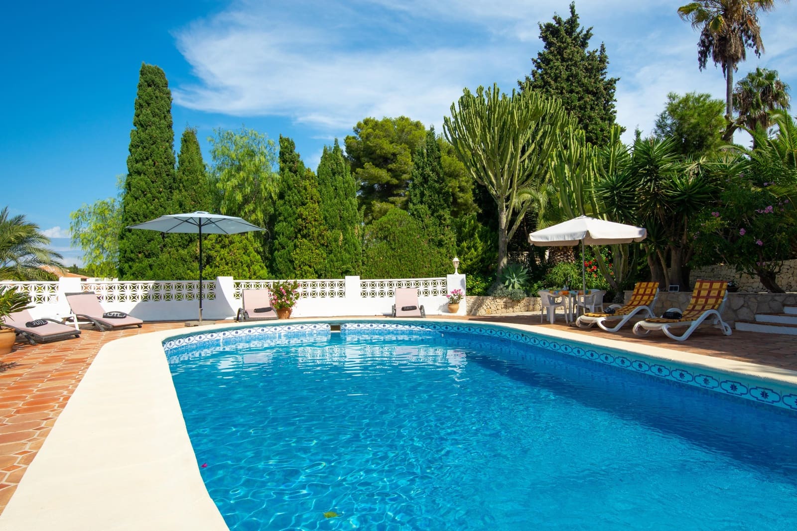 3 bedroom Villa for holiday rental in Javea / Xabia with pool garage - € 567 (Ref: 3777676)