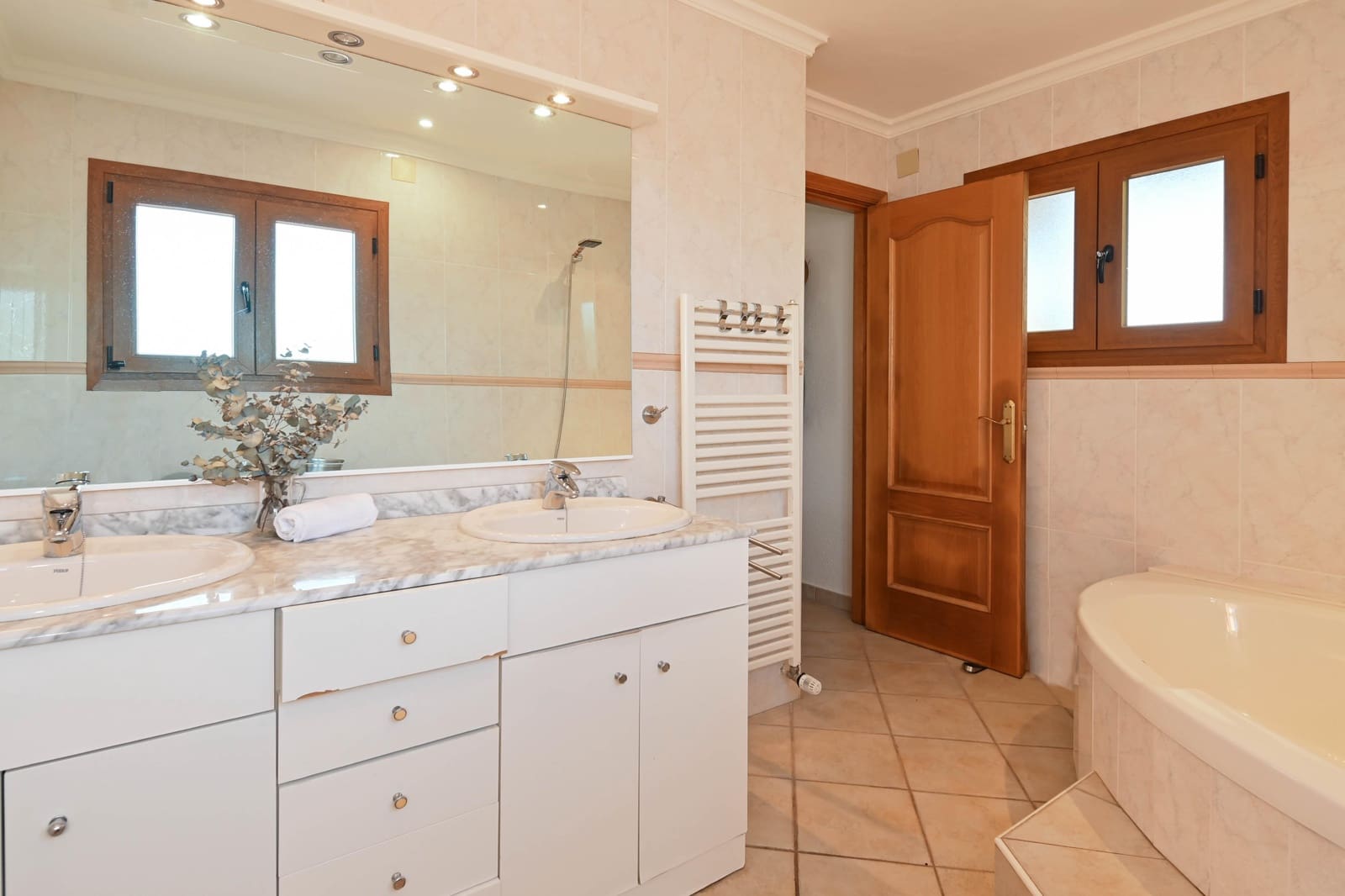 3 soverom Finca/Herregård til salgs i Javea / Xabia med svømmebasseng garasje - € 1 010 (Ref: 3777678)