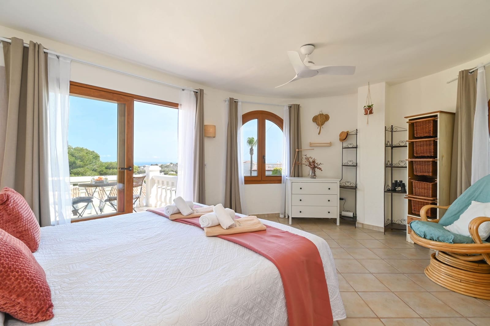 3 soverom Finca/Herregård til salgs i Javea / Xabia med svømmebasseng garasje - € 1 010 (Ref: 3777678)