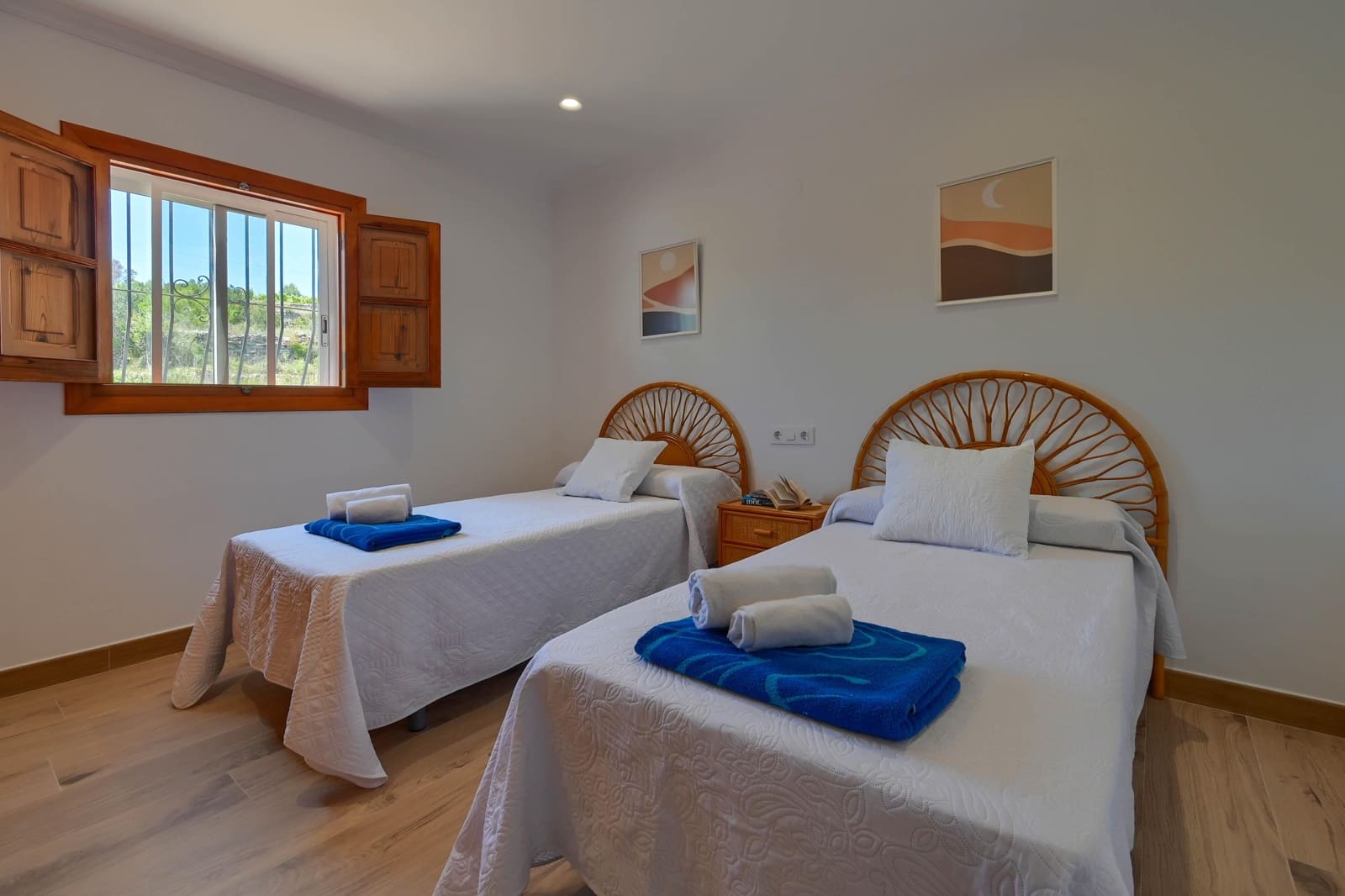 3 makuuhuone Maalaistalo lomavuokrausta paikassa Javea / Xabia mukana uima-altaan 
autotalli - 491 € (Ref: 3777683)