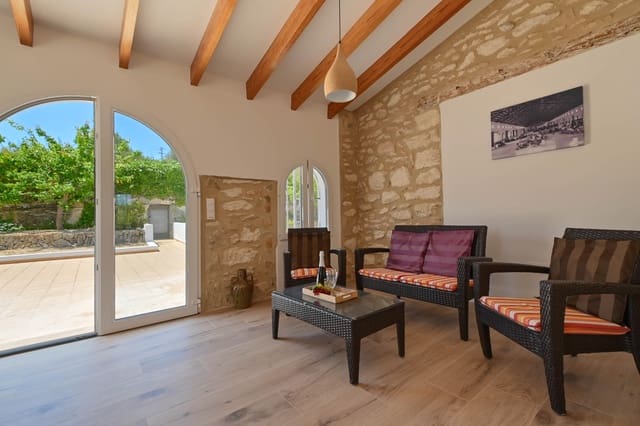 3 sovrum Finca/Hus på landet för semesterbostäder i Javea / Xàbia med pool garage - 491 € (Ref: 3777683)