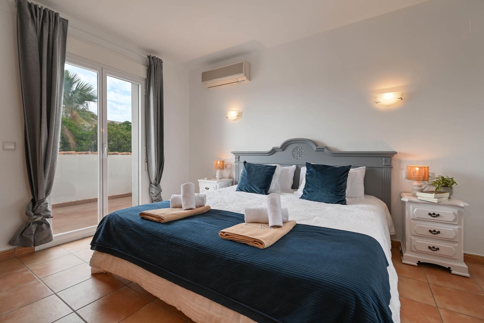 3 bedroom Finca/Country House for holiday rental in Javea / Xabia with pool garage - € 757 (Ref: 3777693)