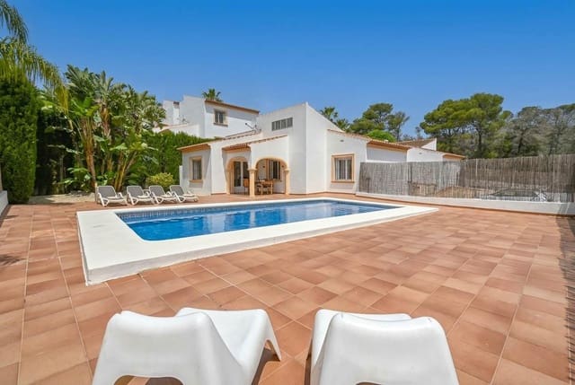 2 bedroom Finca/Country House for holiday rental in La Granadella  - Costa Nova, Javea / Xàbia with pool garage - € 537 (Ref: 3777695)