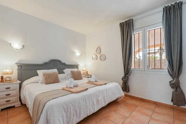 2 bedroom Finca/Country House for holiday rental in La Granadella  - Costa Nova, Javea / Xàbia with pool garage - € 537 (Ref: 3777695)