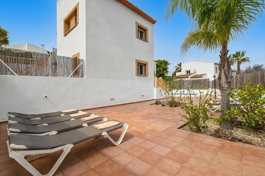 3 bedroom Finca/Country House for holiday rental in Javea / Xabia with pool garage - € 757 (Ref: 3777696)