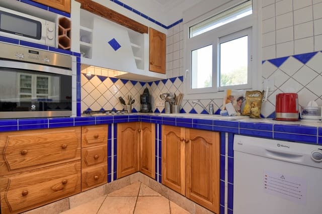   5 soveværelse   ferieVilla i La Granadella  - Costa Nova, Javea / Xàbia med   swimmingpool  garage  - € 587 (Ref: 3799229)