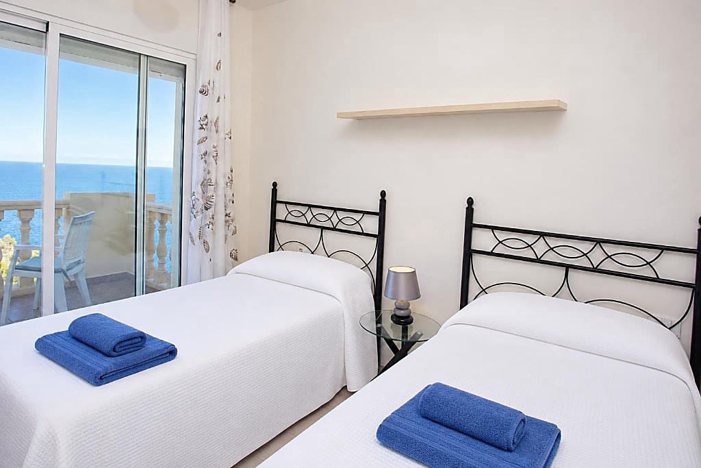 3 quarto Moradia para arrendamento para férias em Javea / Xabia com piscina Garagem - 759 € (Ref: 3799235)
