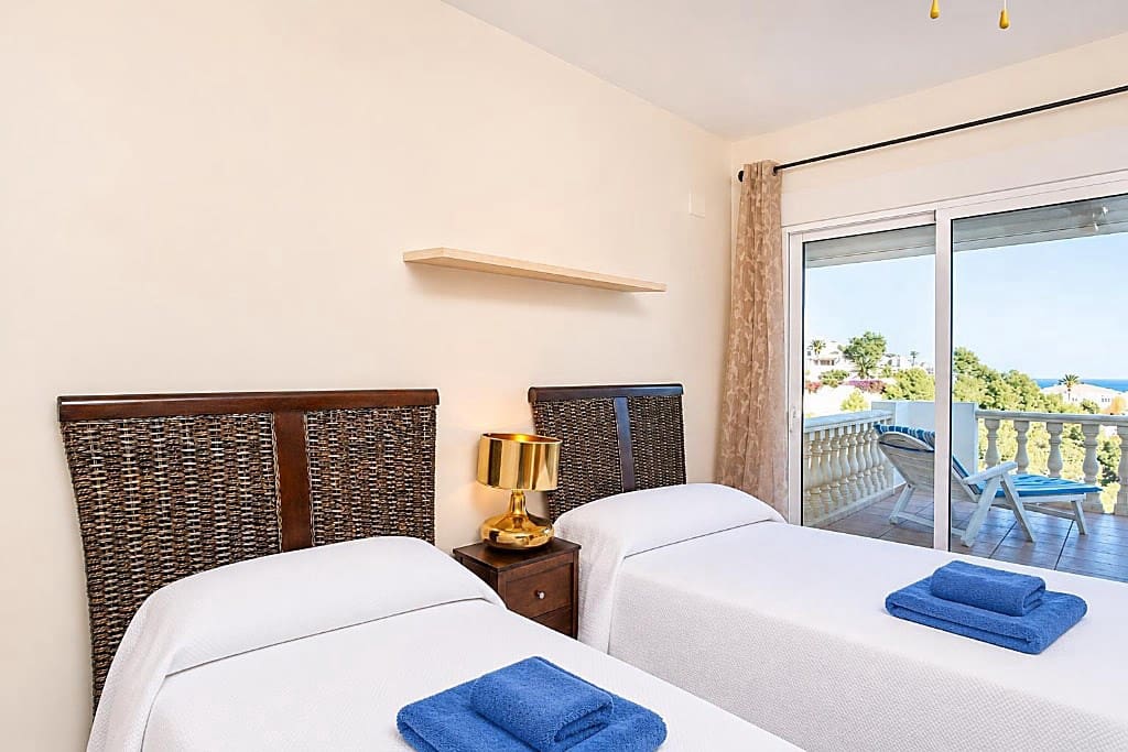 2 Zimmer Ferienvilla in Javea / Xabia mit Pool - 649 € (Ref: 3799236)