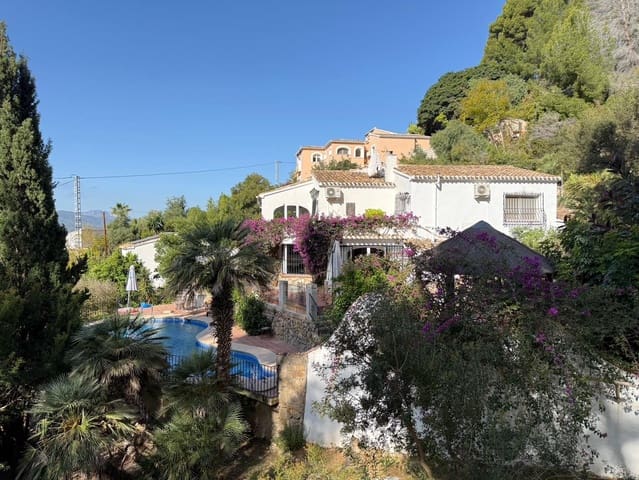 4 camera da letto Villa da affitare come casa vacanza in Montgó - Ermita, Javea / Xàbia con piscina garage - 1.300 € (Rif: 3799237)