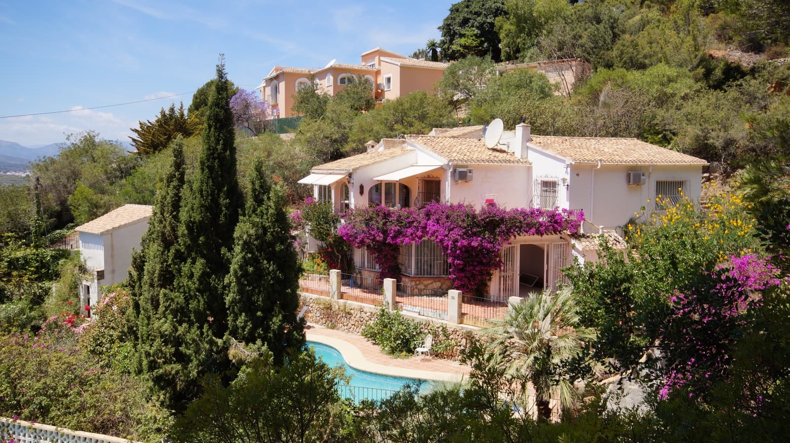 4 bedroom Villa for holiday rental in Javea / Xabia with pool garage - € 1,300 (Ref: 3799237)