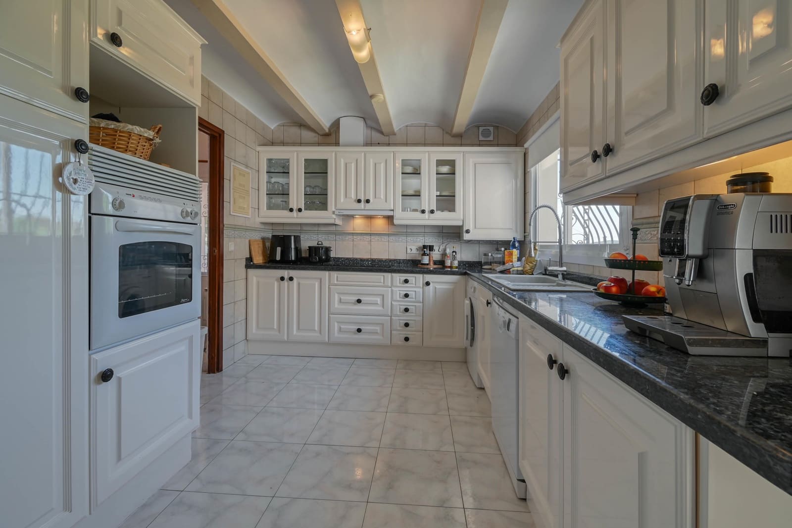 4 sovrum Villa för semesterbostäder i Javea / Xabia med pool garage - 1 300 € (Ref: 3799237)