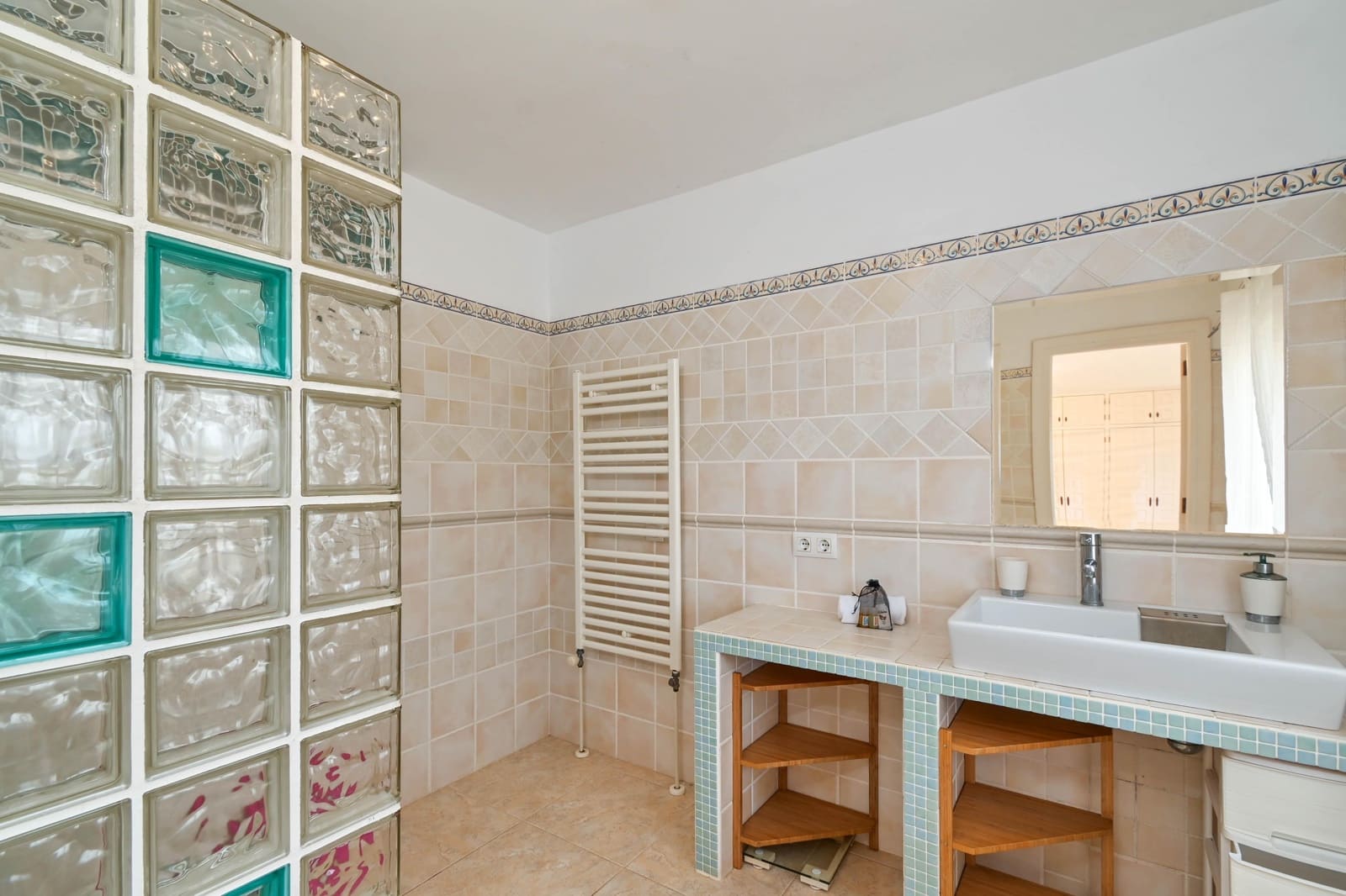 2 Zimmer Ferienvilla in Javea / Xabia mit Pool Garage - 402 € (Ref: 3799250)