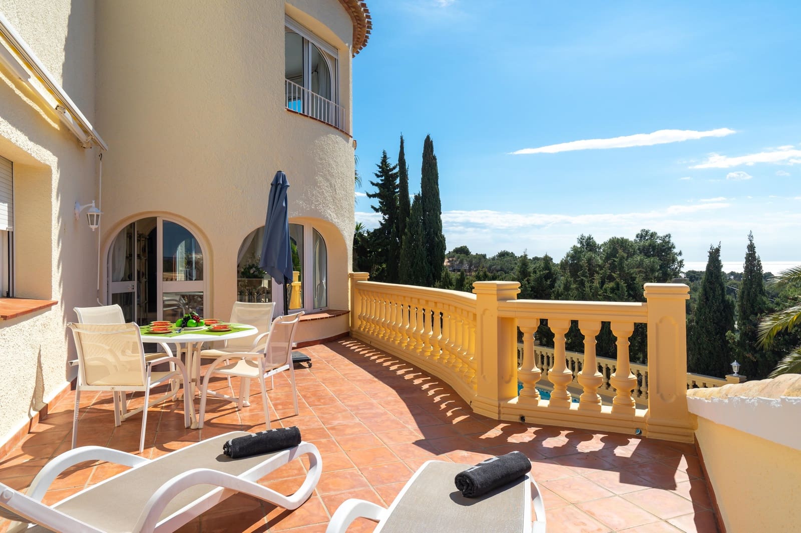 4 Zimmer Ferienvilla in Javea / Xabia mit Pool Garage - 1.516 € (Ref: 3799261)