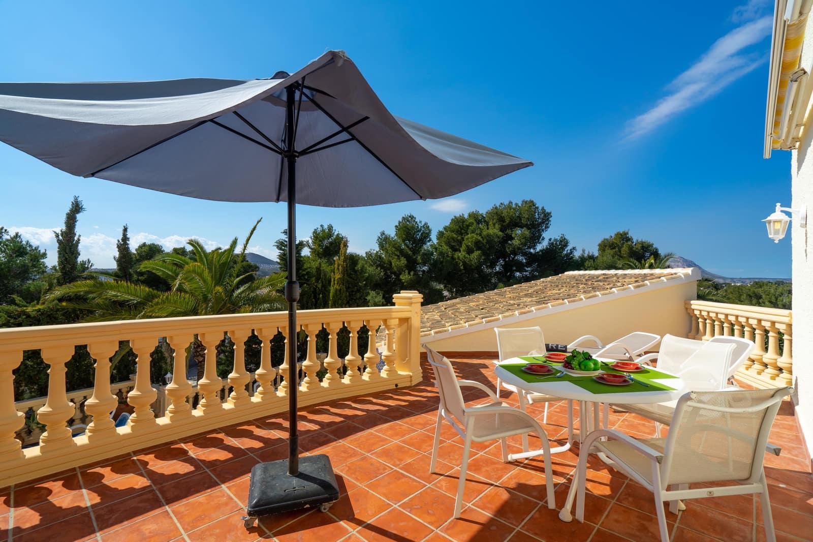 4 Zimmer Ferienvilla in Javea / Xabia mit Pool Garage - 1.516 € (Ref: 3799261)