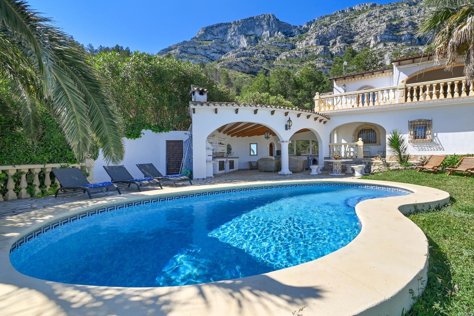 2 sovrum Villa för semesterbostäder i Denia med pool - 393 € (Ref: 3799263)