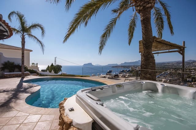 2 slaapkamer Villa voor vakantieverhuur in El Portet - Pla de Mar, Teulada-Moraira met zwembad garage - € 854 (Ref: 3799279)