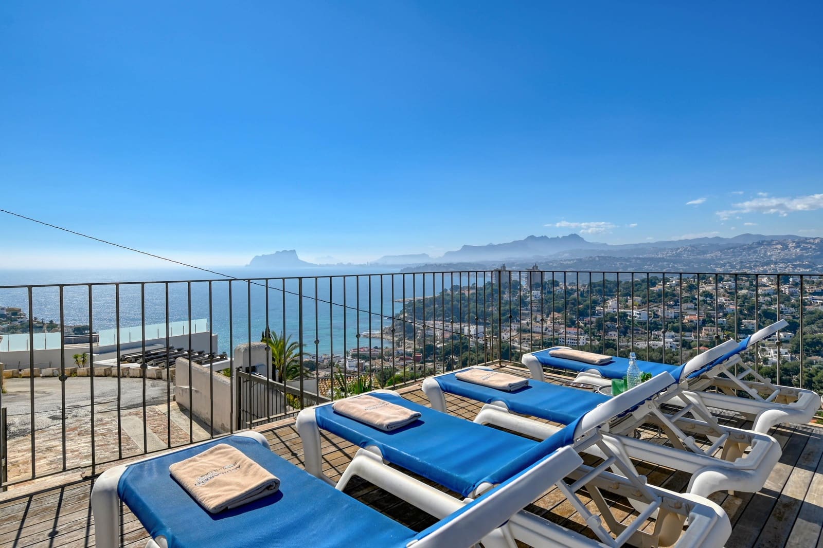 2 Zimmer Ferienvilla in Moraira mit Pool Garage - 1.343 € (Ref: 3799279)