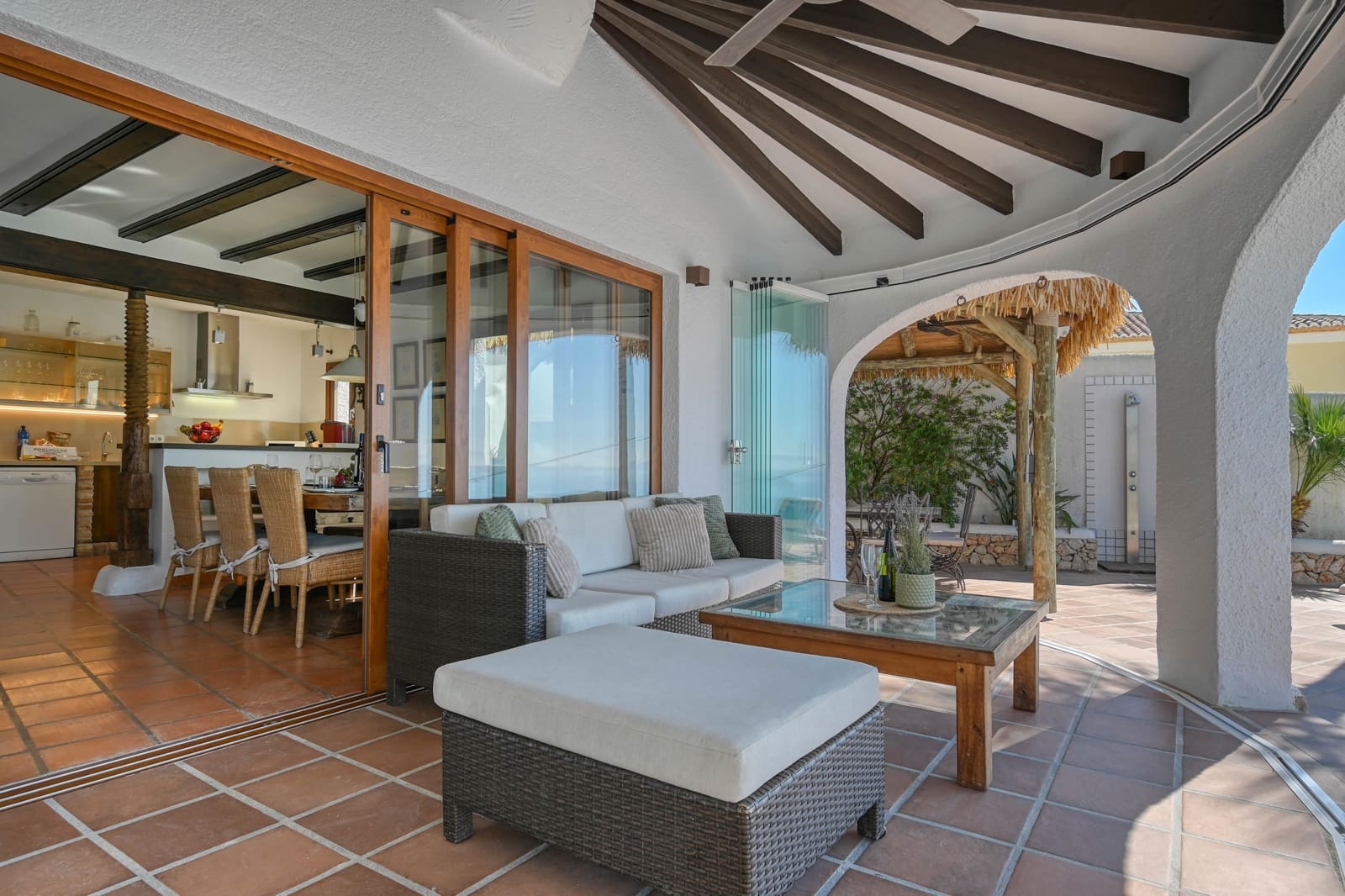 2 slaapkamer Villa voor vakantieverhuur in Moraira met zwembad garage - € 1.343 (Ref: 3799279)
