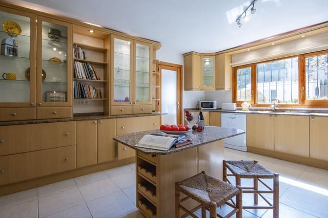 2 makuuhuone Huvila lomavuokrausta paikassa Cap Martí - El Tossalet - Pinomar, Javea / Xàbia mukana uima-altaan 
autotalli - 753 € (Ref: 3799282)