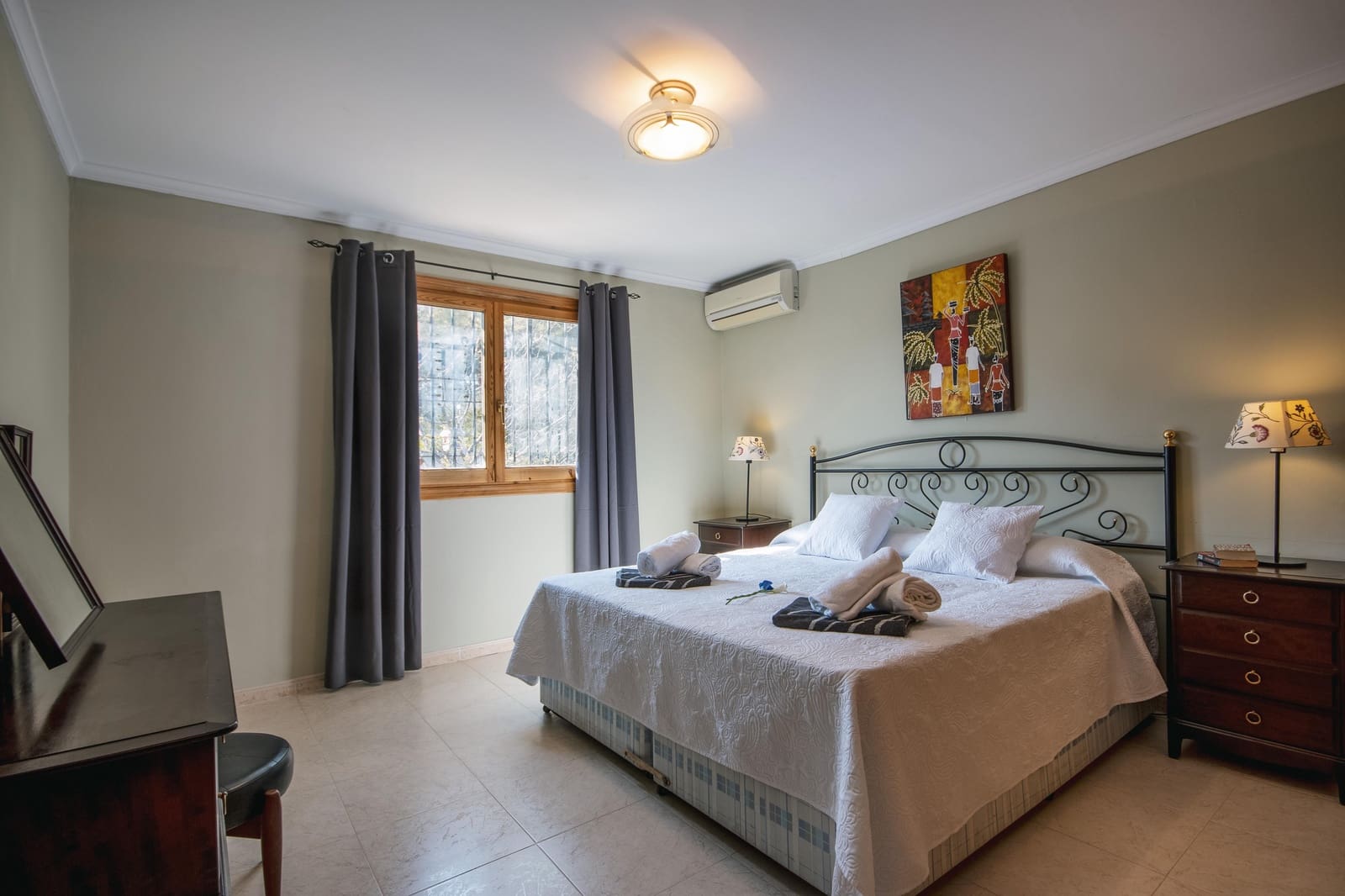 4 makuuhuone Huvila lomavuokrausta paikassa Javea / Xabia mukana uima-altaan 
autotalli - 1 171 € (Ref: 3799283)