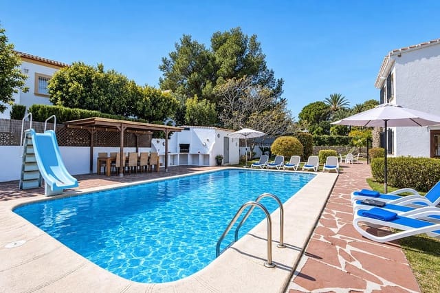 Chalet de 4 habitaciones en Cap Martí - El Tossalet - Pinomar, Javea / Xàbia en alquiler vacacional con piscina garaje - 1.171 € (Ref: 3799283)