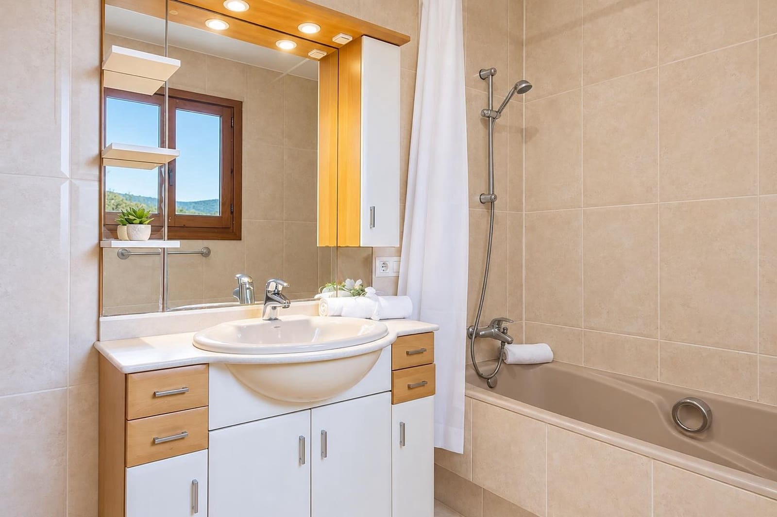 Chalet de 4 habitaciones en Javea / Xàbia en alquiler vacacional con piscina garaje - 1.171 € (Ref: 3799283)