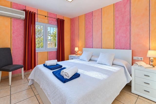 Chalet de 3 habitaciones en Cap Martí - El Tossalet - Pinomar, Javea / Xàbia en alquiler vacacional con piscina garaje - 797 € (Ref: 3808553)