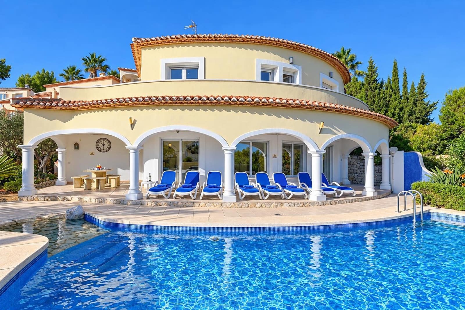 2 sovrum Villa för semesterbostäder i Javea / Xabia med pool garage - 567 € (Ref: 3808554)