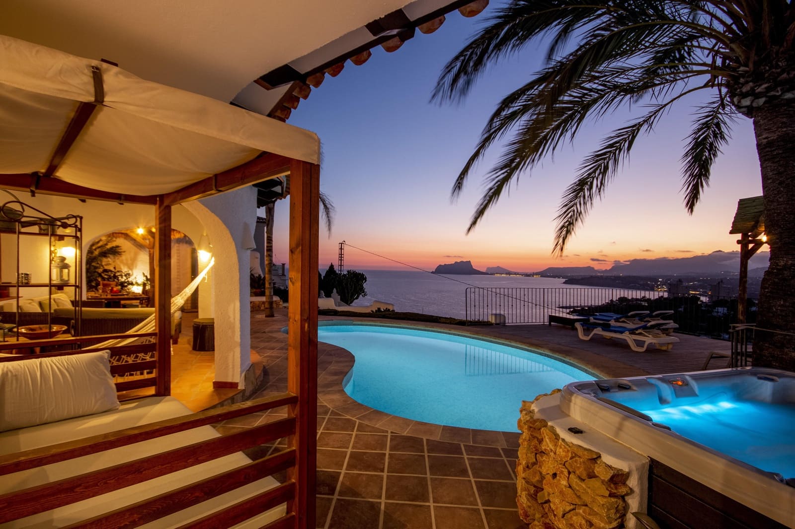 3 sovrum Villa för semesterbostäder i Moraira med pool garage - 1 276 € (Ref: 3928602)