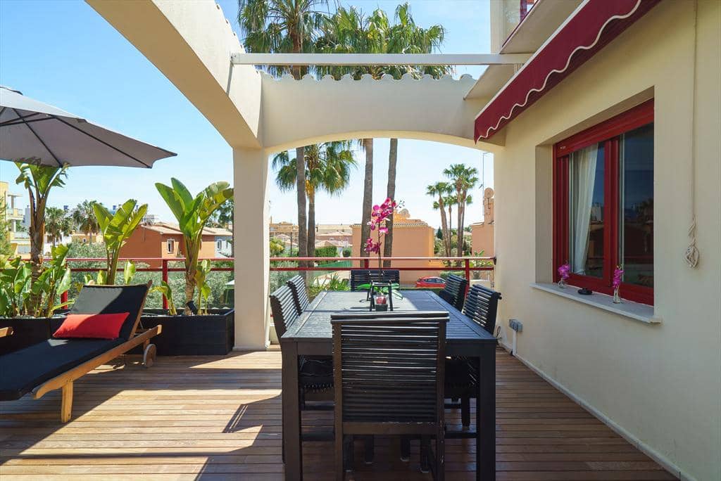 3 camera da letto Appartamento da affitare come casa vacanza in Denia con piscina garage - 469 € (Rif: 3928604)