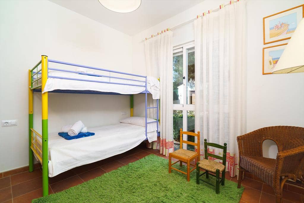 4 soverom Villa til salgs i Adsubia med svømmebasseng garasje - € 833 (Ref: 3928605)