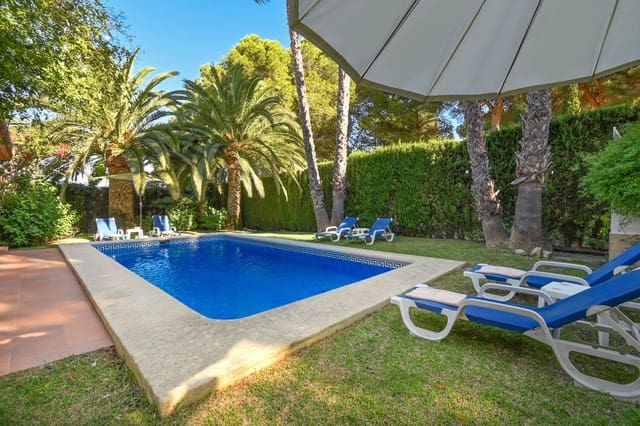 Chalet de 4 habitaciones en Adsubia, Javea / Xàbia en alquiler vacacional con piscina garaje - 1.048 € (Ref: 3928605)