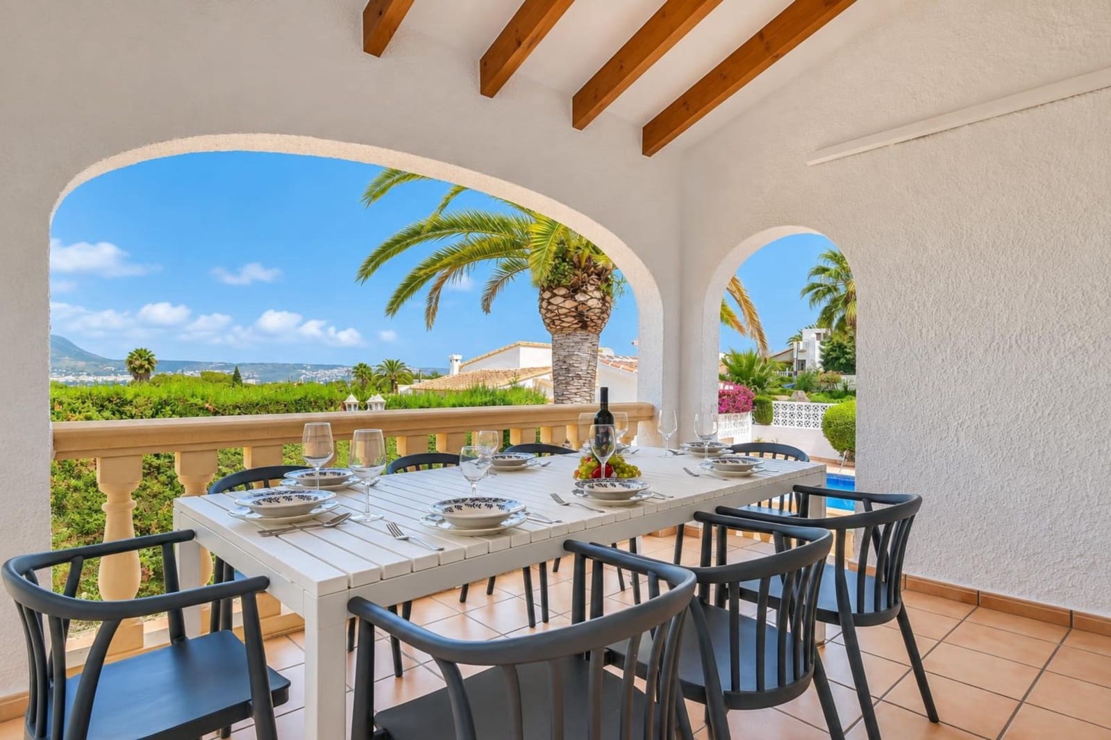 3 bedroom Villa for holiday rental in Javea / Xabia with pool garage - € 665 (Ref: 3928609)