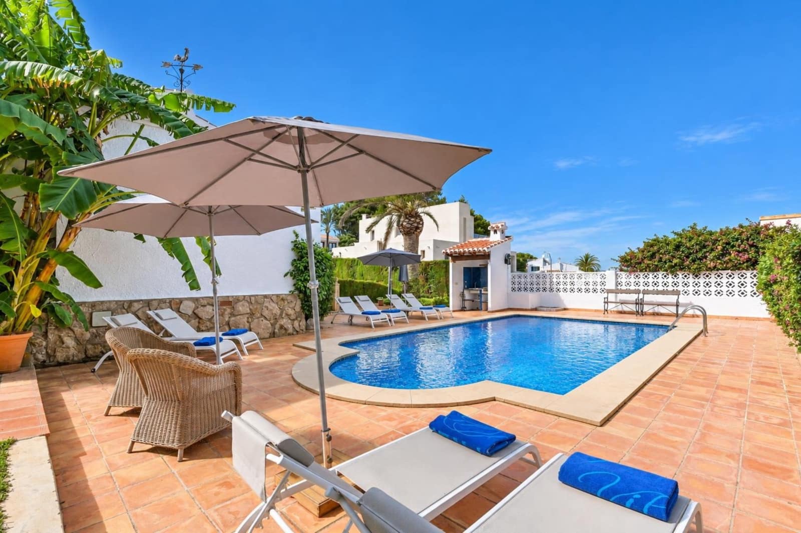 2 makuuhuone Huvila lomavuokrausta paikassa Javea / Xabia mukana uima-altaan 
autotalli - 523 € (Ref: 3928610)