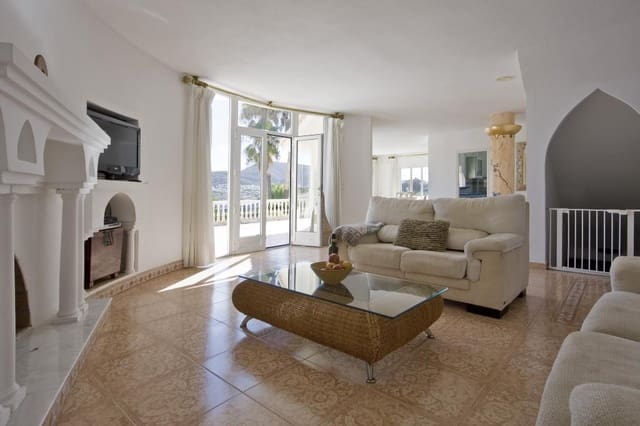 3 bedroom Villa for holiday rental in Partides comunes - Adsubia, Javea / Xàbia with pool garage - € 971 (Ref: 3928613)
