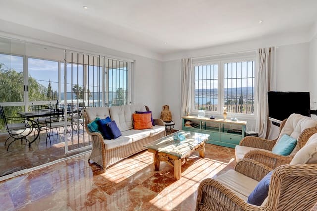 2 slaapkamer Villa voor vakantieverhuur in Puerto, Javea / Xàbia met zwembad garage - € 782 (Ref: 3999002)