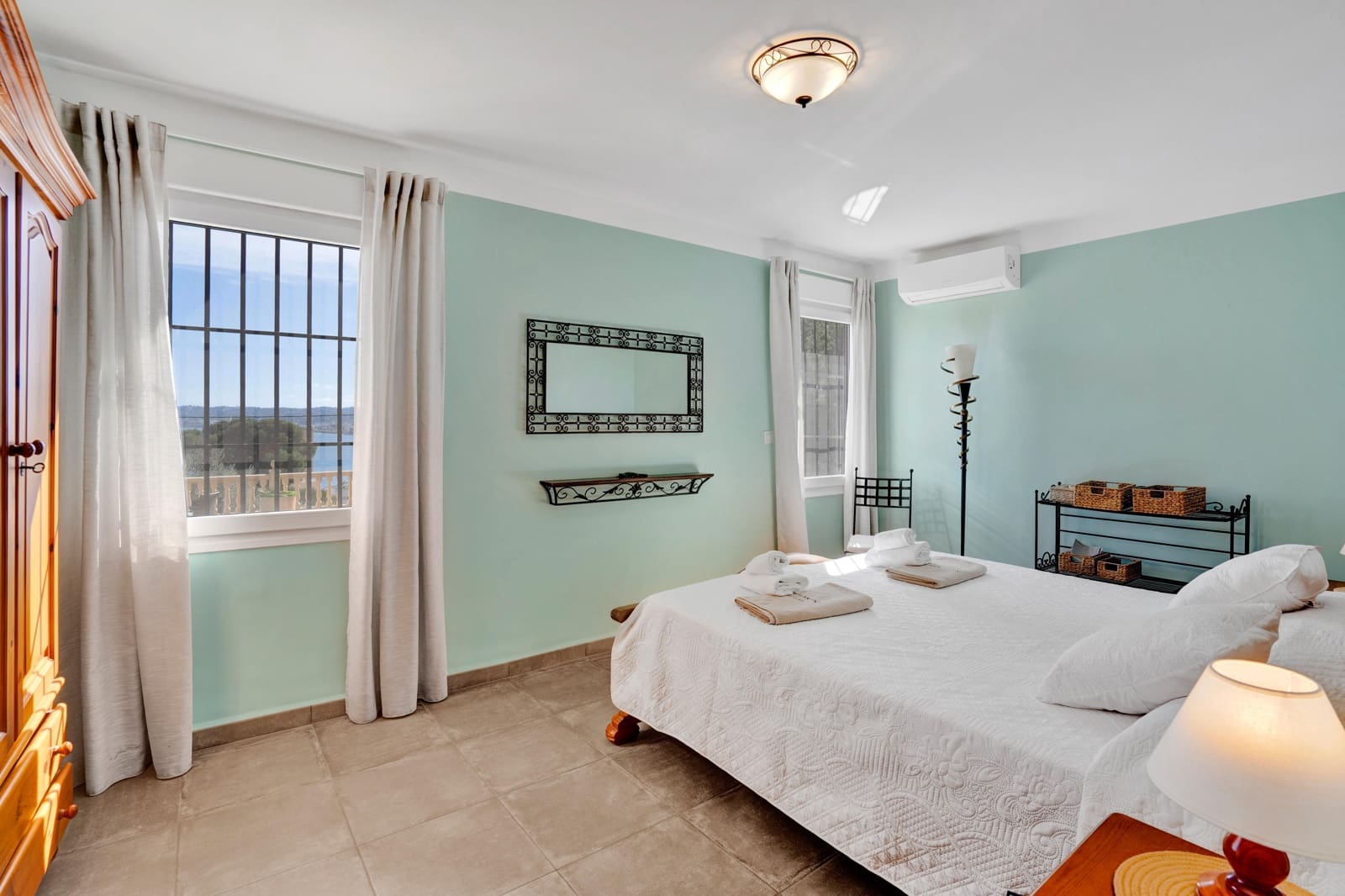 2 slaapkamer Villa voor vakantieverhuur in Javea / Xabia met zwembad garage - € 782 (Ref: 3999002)