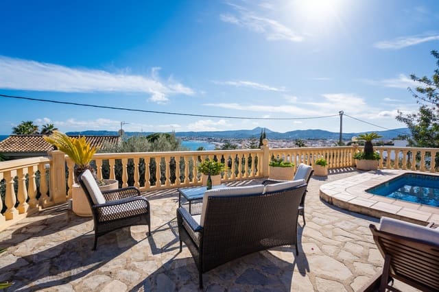 2 slaapkamer Villa voor vakantieverhuur in Puerto, Javea / Xàbia met zwembad garage - € 782 (Ref: 3999002)