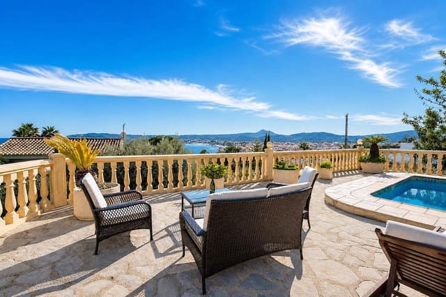 2 sypialnia Willa na kwatery wakacyjne w Puerto, Javea / Xàbia z basenem garażem - 782 € (Ref: 3999002)