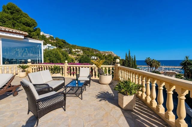 2 sypialnia Willa na kwatery wakacyjne w Puerto, Javea / Xàbia z basenem garażem - 782 € (Ref: 3999002)